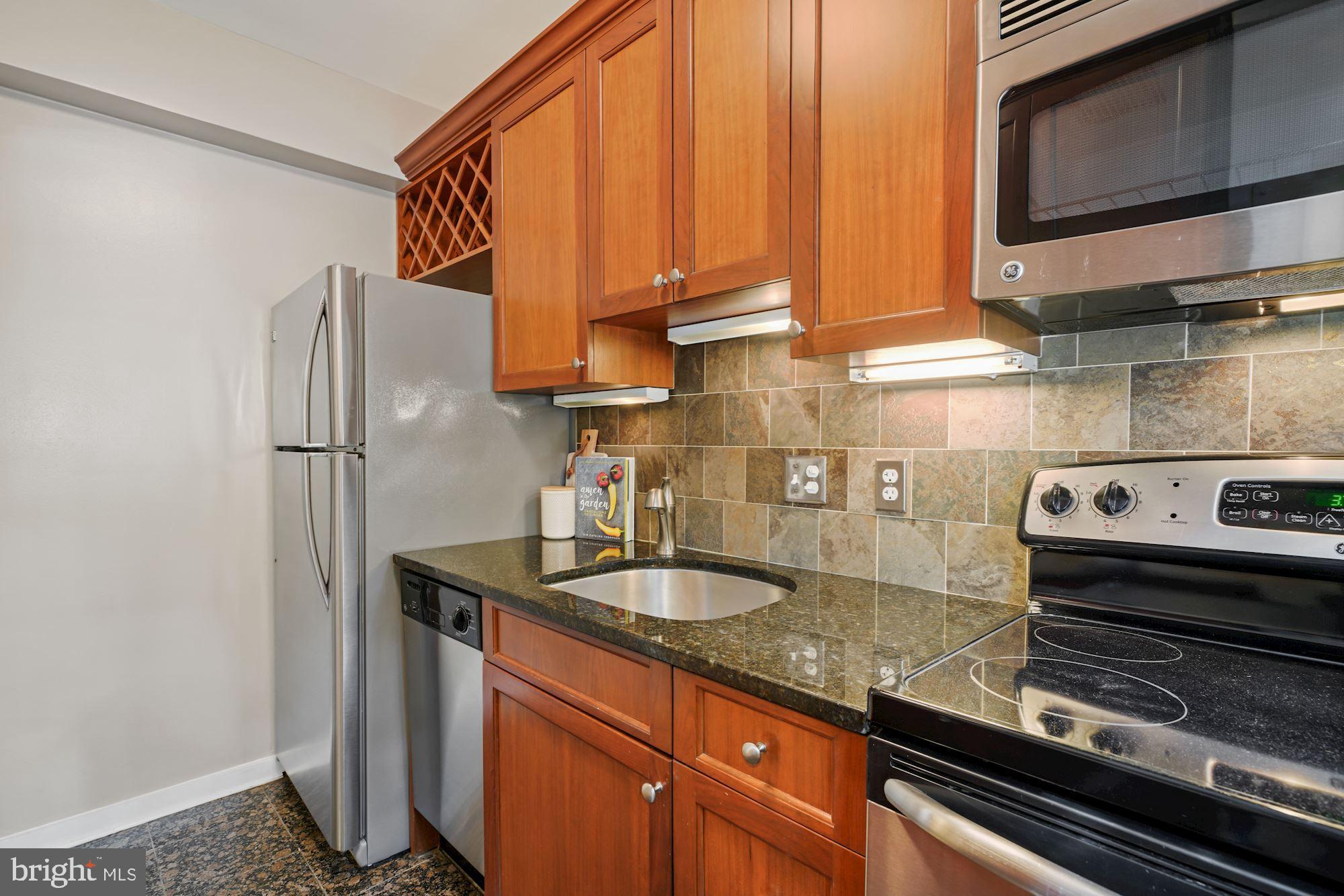9 East Glebe Road, Unit D Alexandria, VA 22305 - Photo 11 of 22