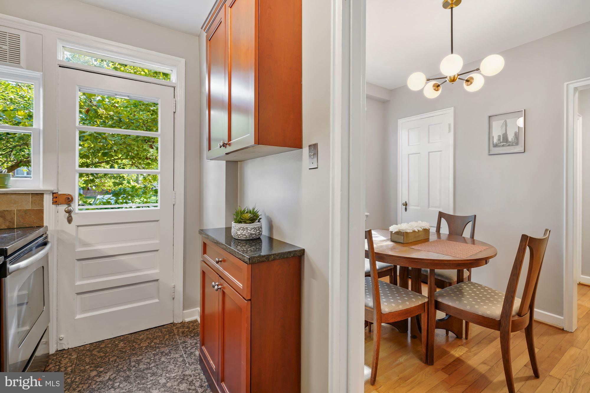 9 East Glebe Road, Unit D Alexandria, VA 22305 - Photo 10 of 22