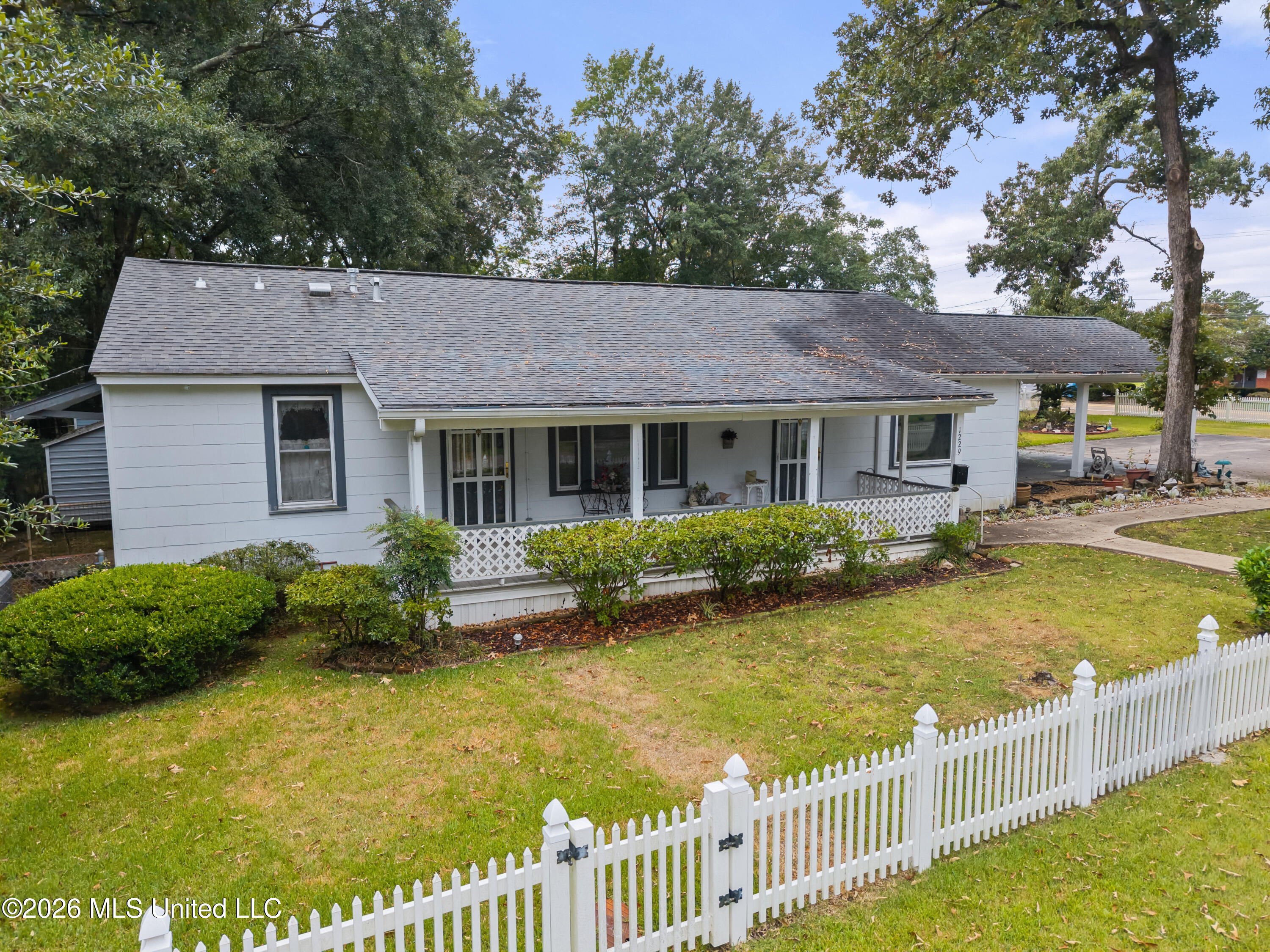 1229 Wheelock Street McComb, MS 39648 - Photo 33 of 37 1229_Wheelock_St-33
