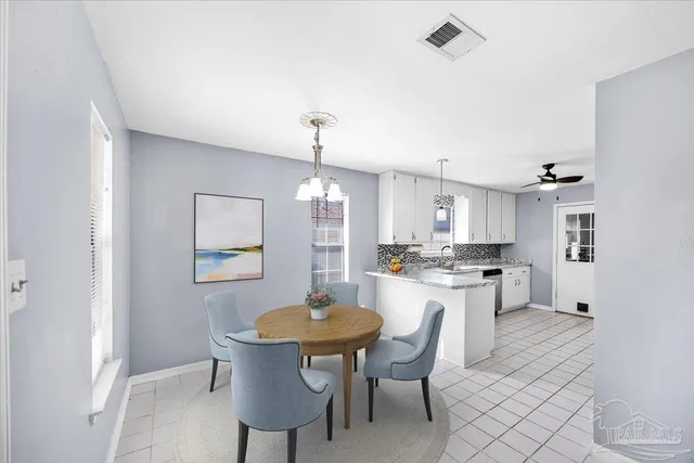 $315,000 | 479 Cascabellas Street, Mary Esther, FL 32569