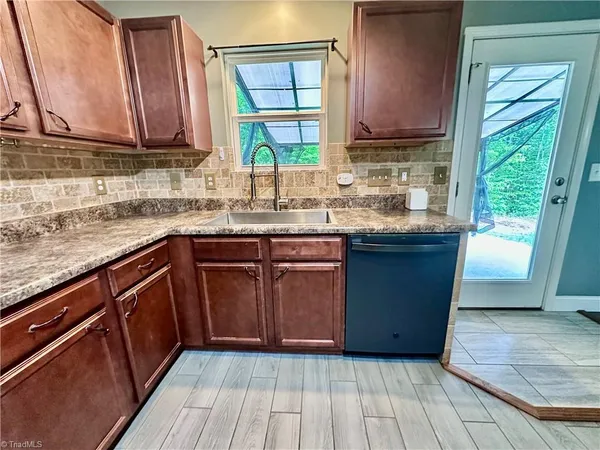 $276,000 | 821 Oak Bend Drive, Asheboro, NC 27203