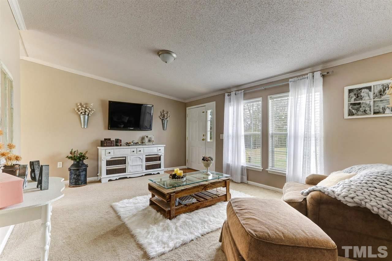 2143 Roney Lineberry Road Burlington, NC 27217 - Photo 3 of 25 Gallery Image 3