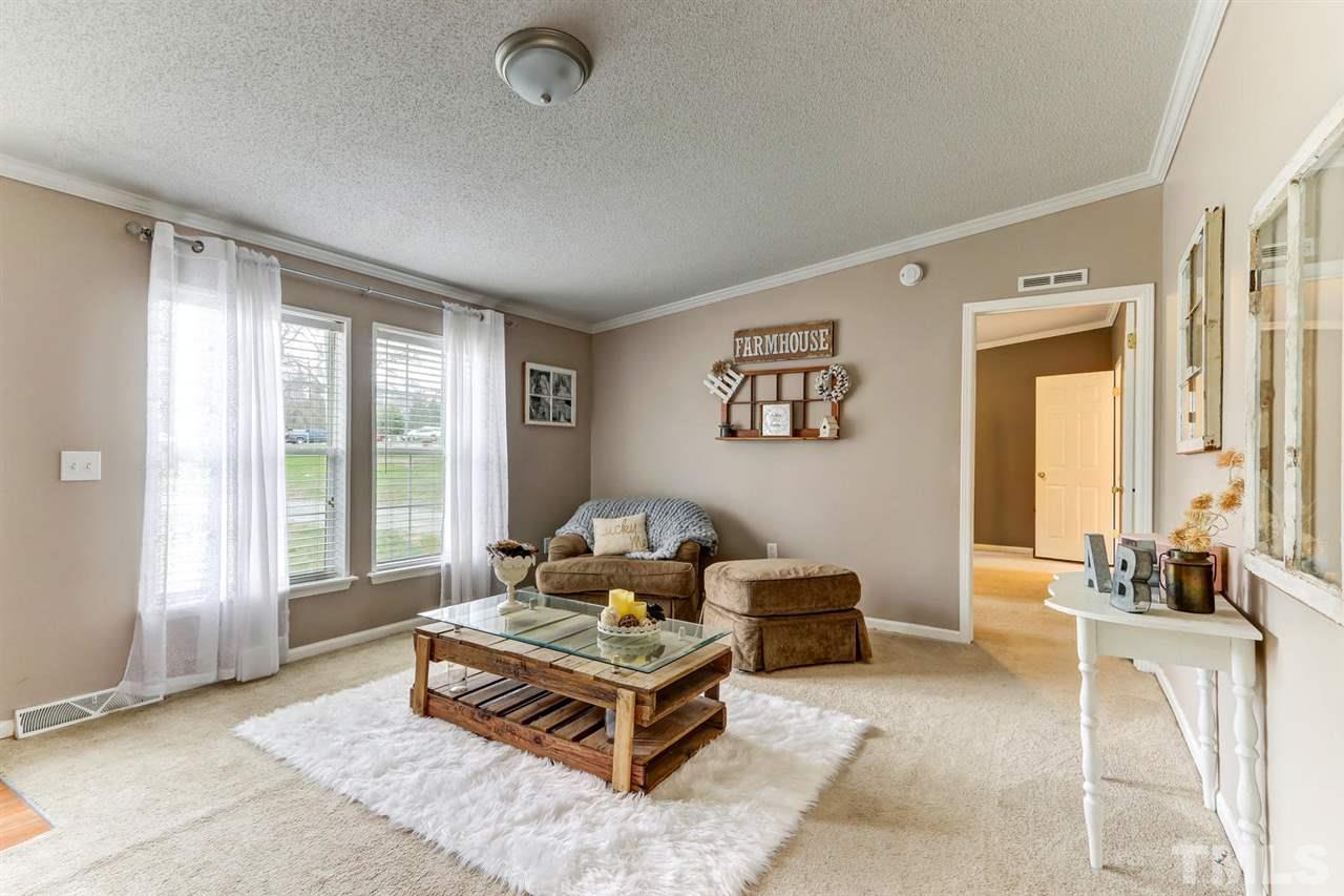 2143 Roney Lineberry Road Burlington, NC 27217 - Photo 5 of 25 Gallery Image 5