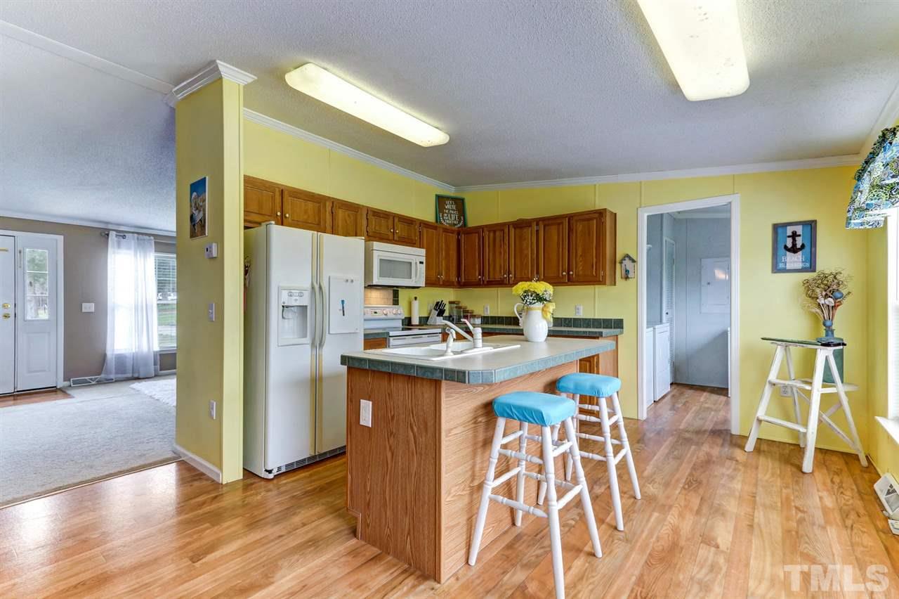 2143 Roney Lineberry Road Burlington, NC 27217 - Photo 9 of 25 Gallery Image 9