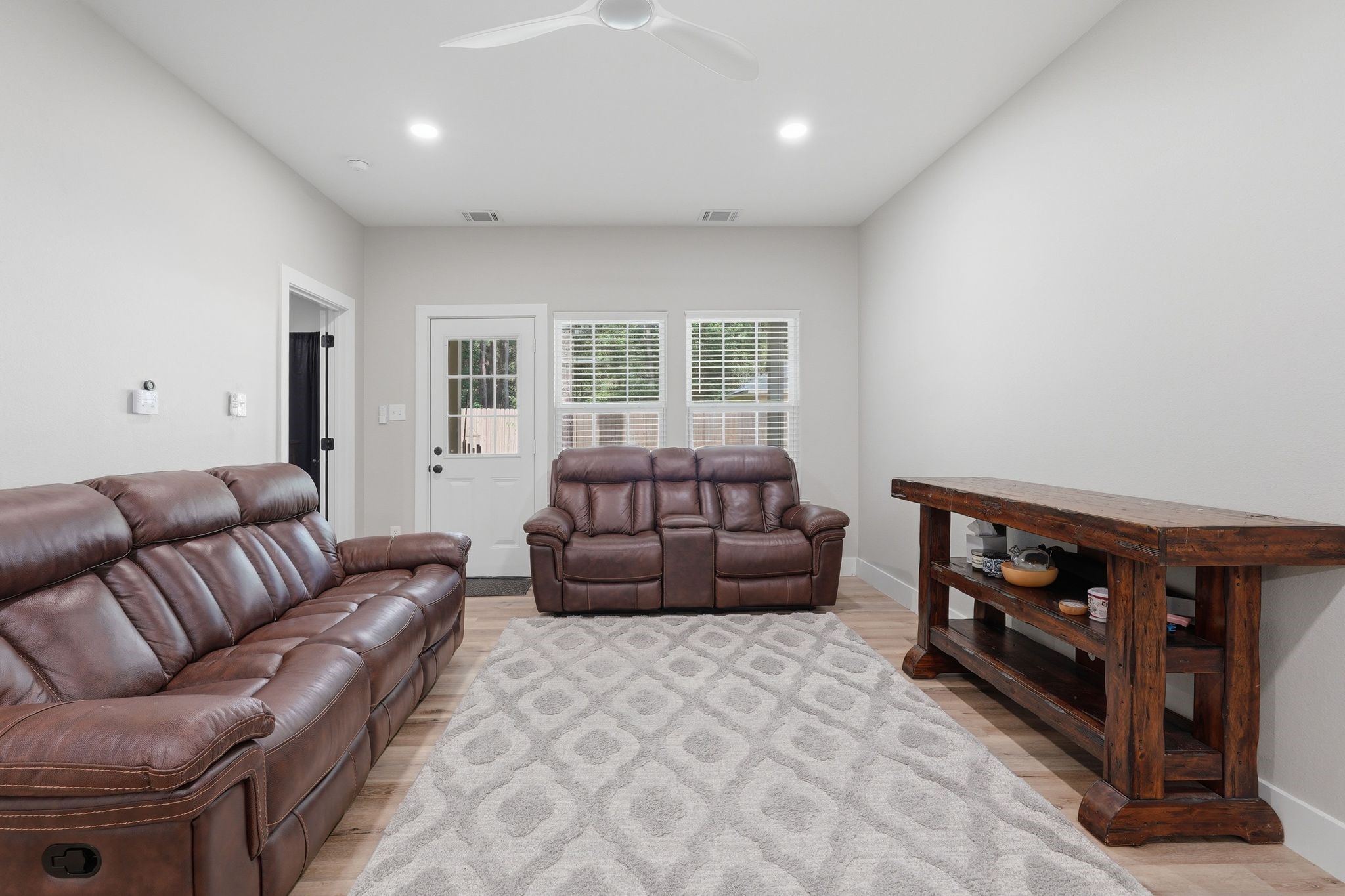 716 Old Magnolia Road Conroe, TX 77304 - Photo 6 of 38