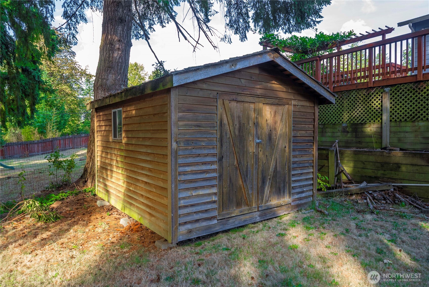 19213 136th Place Southeast Renton, WA 98058 - Photo 32 of 40