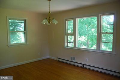 11709 Highview Avenue Silver Spring, MD 20902 - Photo 23 of 30 Dining Room