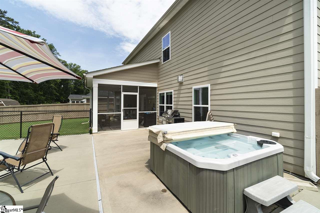 113 Belgian Blue Way Fountain Inn, SC 29644 - Photo 4 of 34 Gallery Image 4
