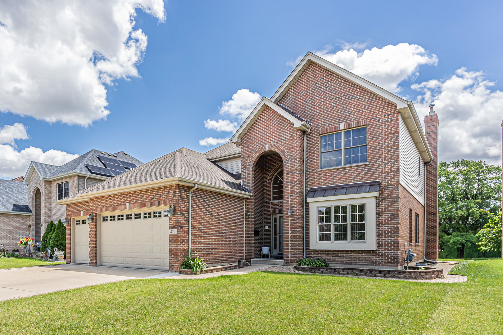 427 Natoma Avenue Addison, IL 60101 - Photo 2 of 27
