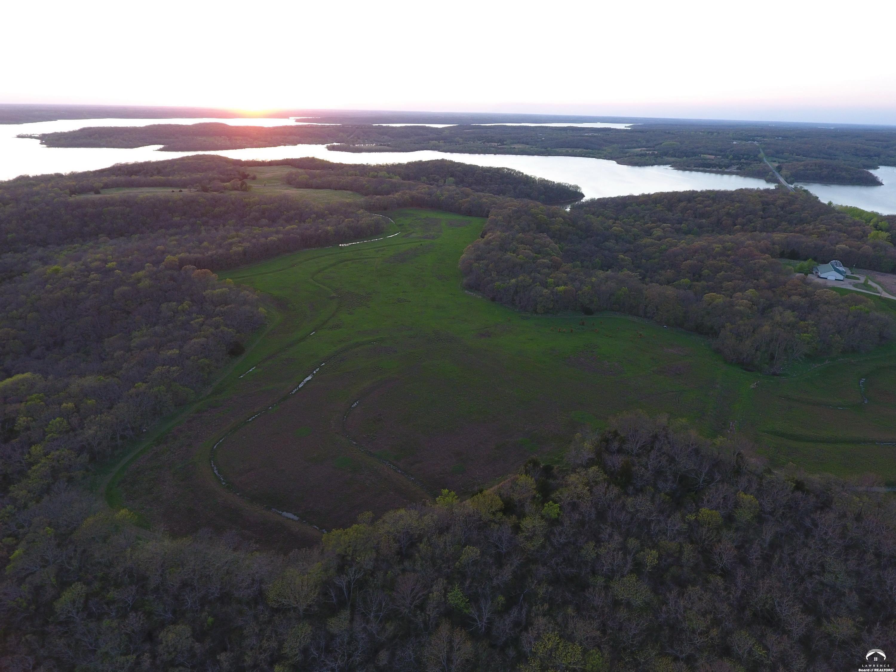 4919 Ferguson Road Perry, KS 66073 - Photo 2 of 22
