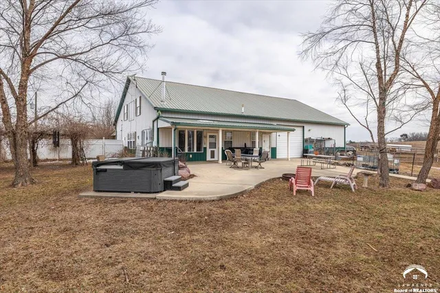 $1,840,000 | 4919 Ferguson Road, Perry, KS 66073