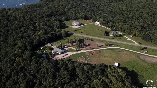 $1,840,000 | 4919 Ferguson Road, Perry, KS 66073