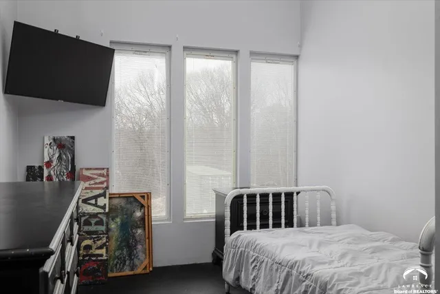 $1,840,000 | 4919 Ferguson Road, Perry, KS 66073