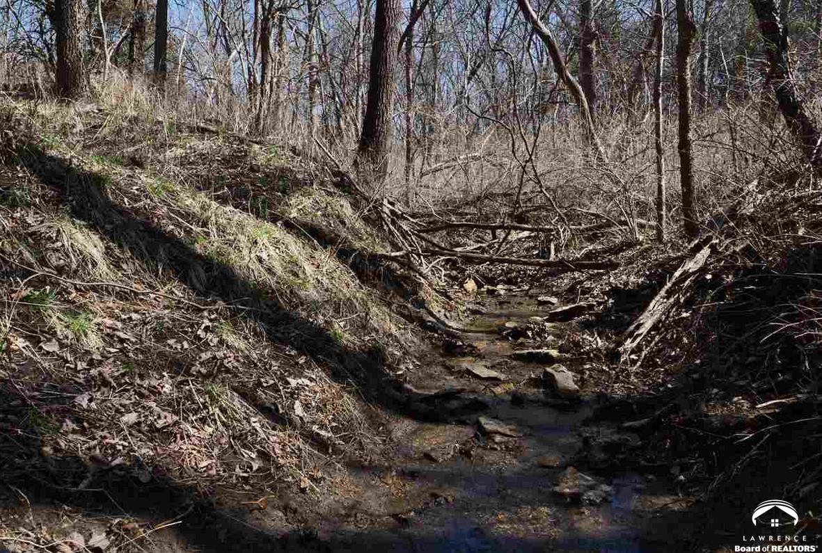 4919 Ferguson Road Perry, KS 66073 - Photo 7 of 22
