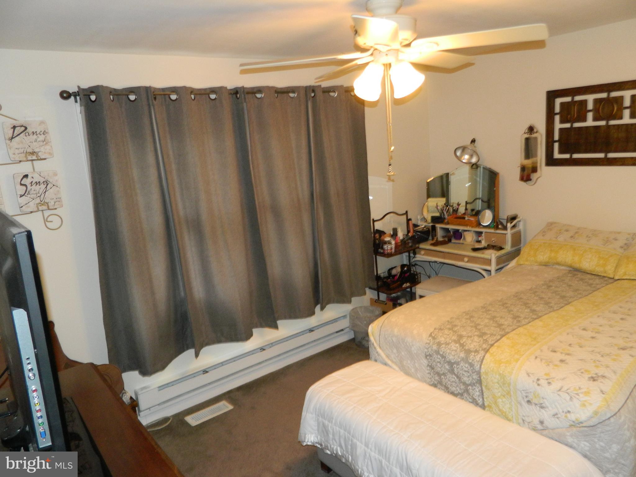 20822 San Mar Road Boonsboro, MD 21713 - Photo 13 of 36 Bedroom 2