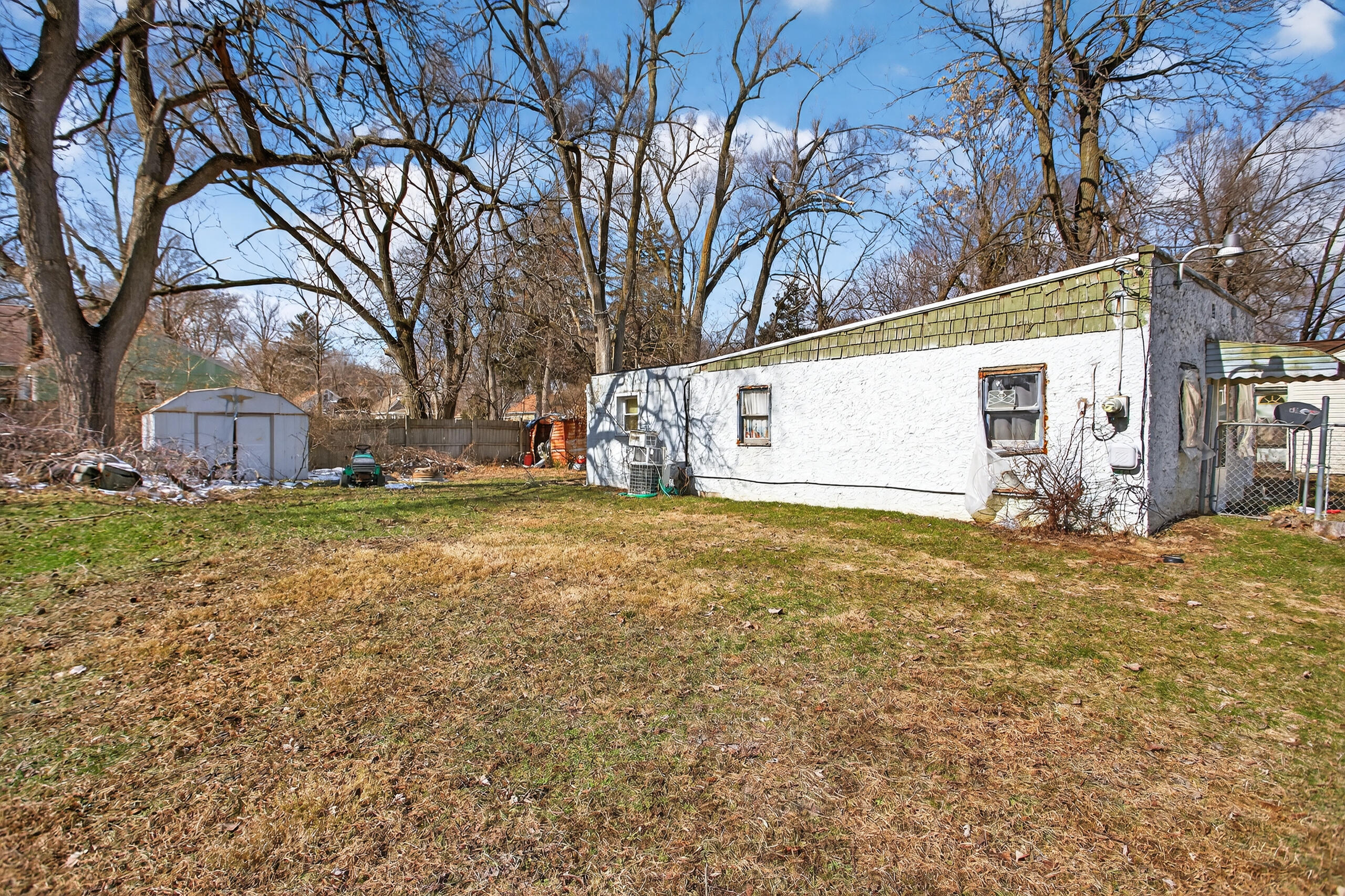 310 21st Street Jackson, MI 49203 - Photo 16 of 17 017_0N0A8345