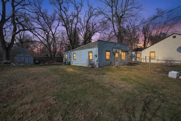 $55,000 | 310 21st Street, Jackson, MI 49203