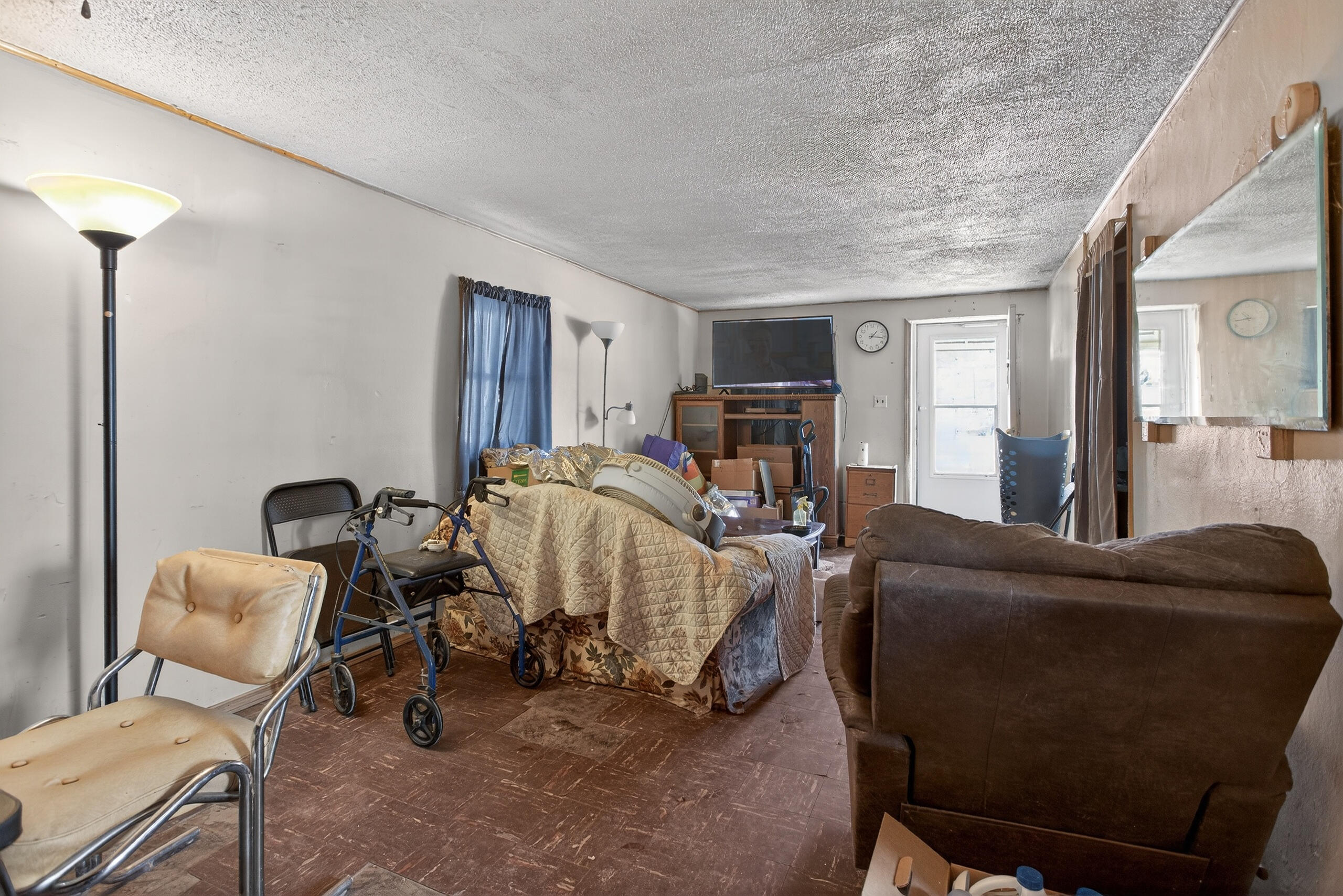 310 21st Street Jackson, MI 49203 - Photo 8 of 17 008_0N0A8316