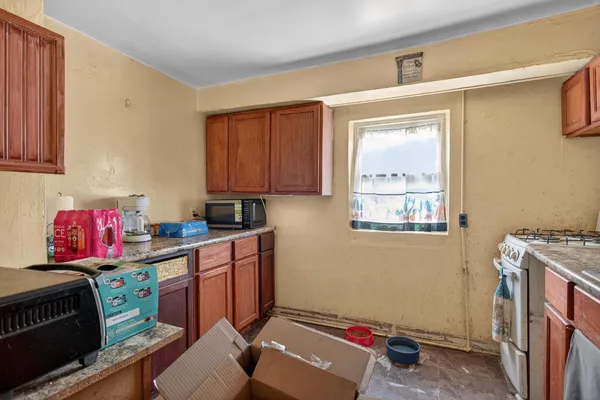 $55,000 | 310 21st Street, Jackson, MI 49203
