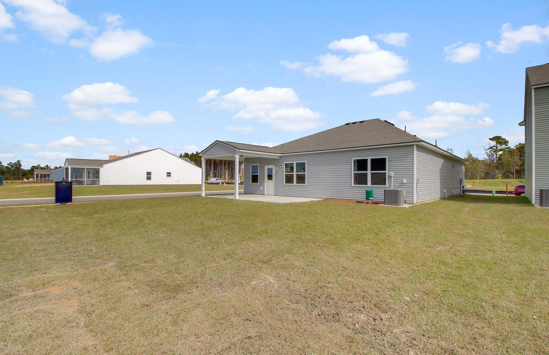 165 Hayworth Road Summerville, SC 29486 - Photo 29 of 33 Back yard