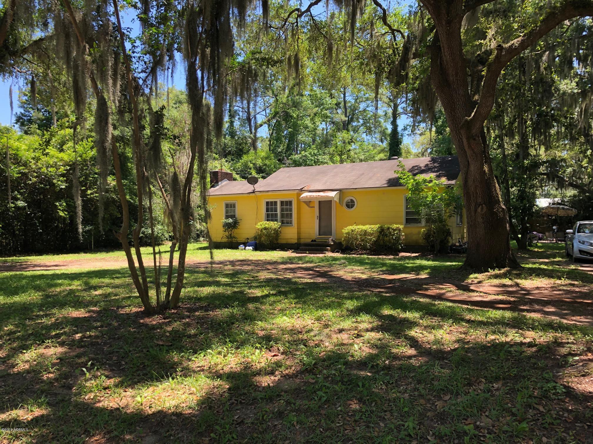 2408 State Rd S-7-157 Beaufort, SC 29902 - Photo 1 of 4 IMG_2239