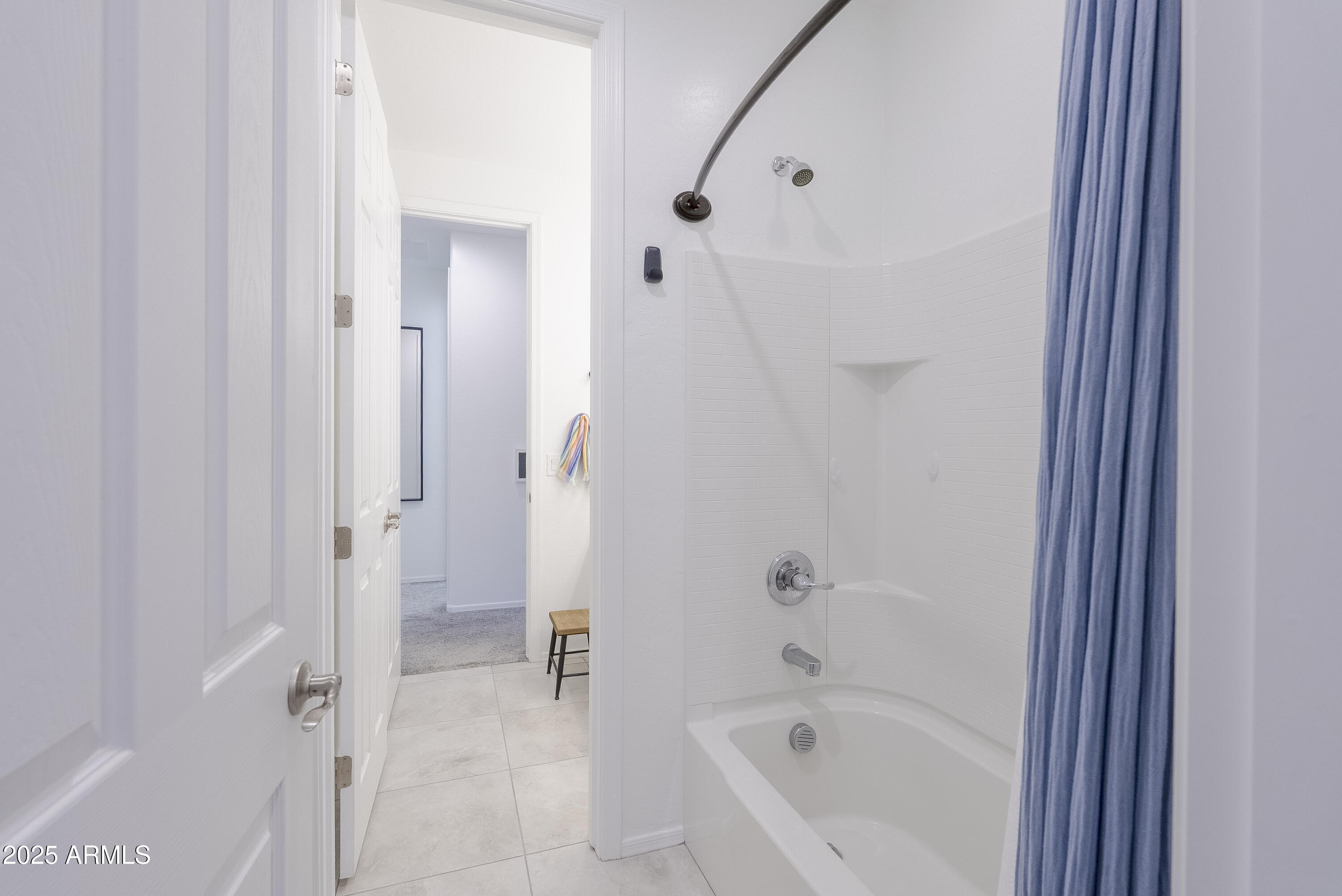 22638 East Quintero Court Queen Creek, AZ 85142 - Photo 29 of 39 a bathroom with a bathtub