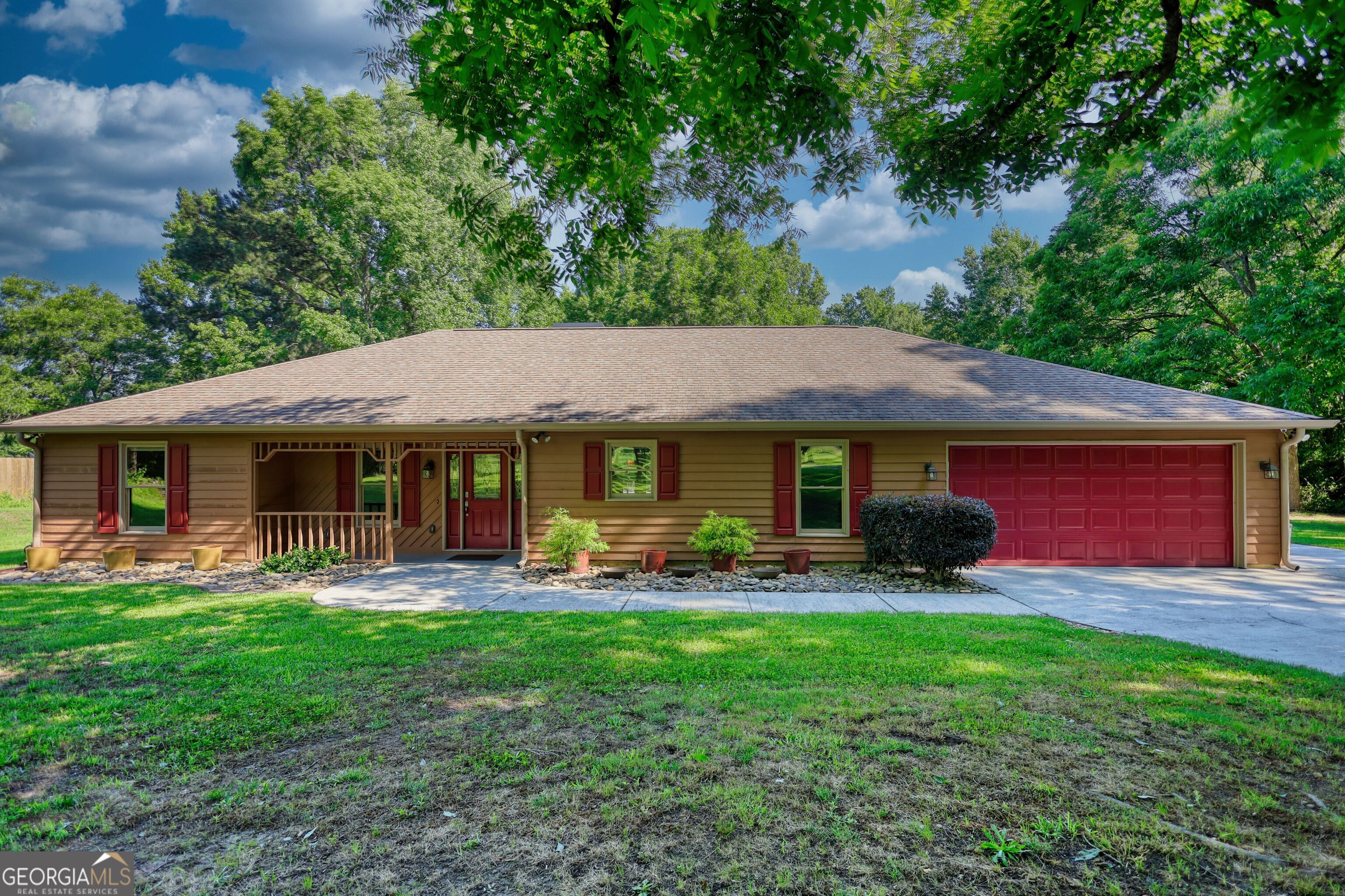 647 East Mays Road Stockbridge, GA 30281 - Photo 1 of 69 Gallery Image 1
