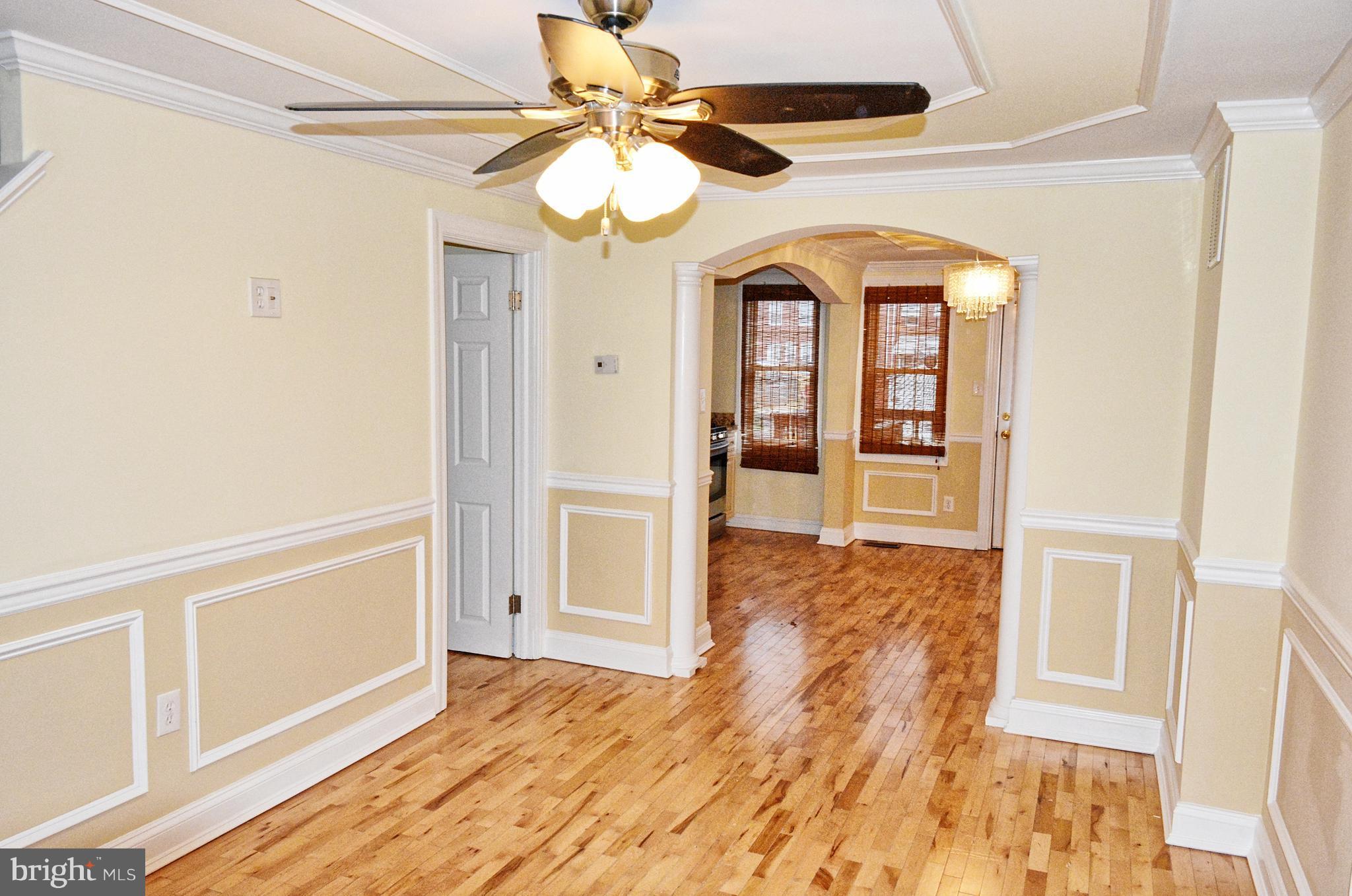 3727 Greenvale Road Baltimore, MD 21229 - Photo 5 of 14 Dining Room