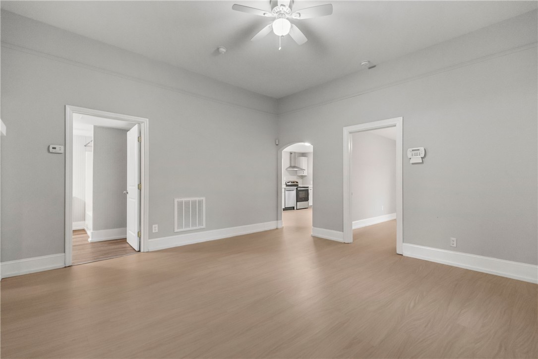 201 East Beattie Street Liberty, SC 29657 - Photo 8 of 30