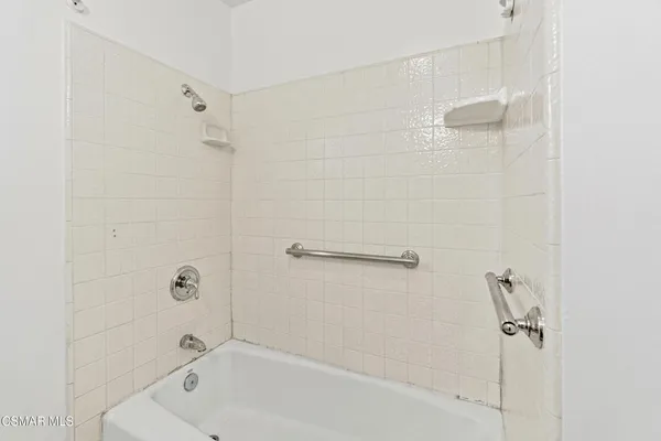 $2,750 | 3341 Porter Lane, Ventura, CA 93003