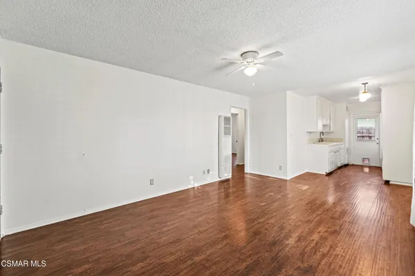 $2,750 | 3341 Porter Lane, Ventura, CA 93003