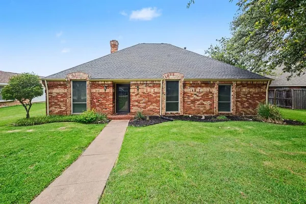 $345,000 | 3413 Hightrail Lane, Garland, TX 75043