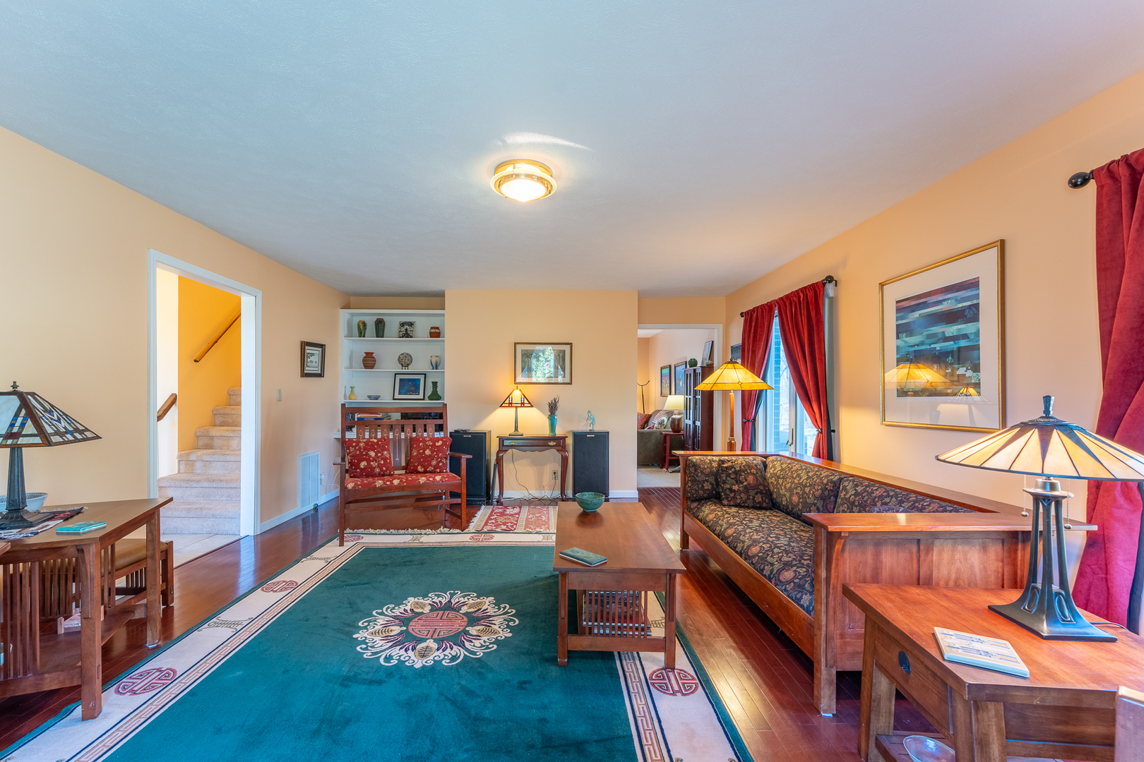 166 Union Grove Road Carbondale, IL 62903 - Photo 9 of 53 a living room with furniture and a gaming machine