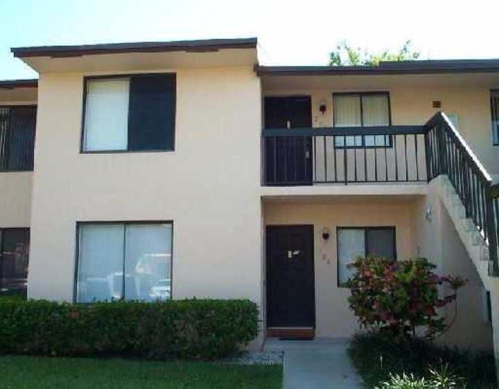 21938 Remsen Terrace, Unit 206 Boca Raton, FL 33433 - Photo 1 of 11 ext front