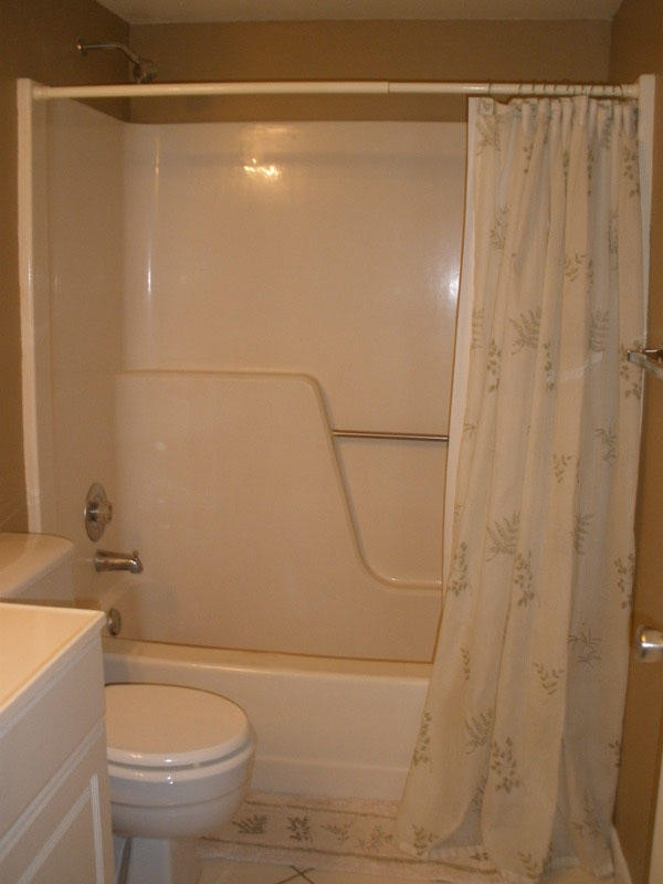 21938 Remsen Terrace, Unit 206 Boca Raton, FL 33433 - Photo 10 of 11 bath shower