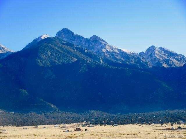 412 Camino Del Rey Crestone, CO 81131 - Photo 15 of 20 a view of a sky from a yard