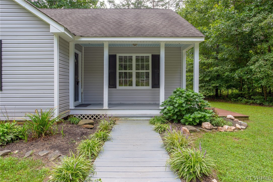 6707 Clark Road Powhatan, VA 23139 - Photo 2 of 25 Gallery Image 2