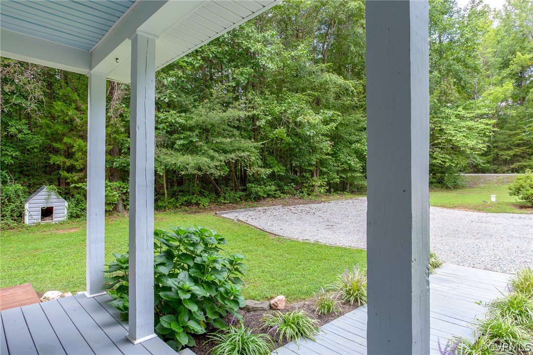 6707 Clark Road Powhatan, VA 23139 - Photo 5 of 25 Gallery Image 5