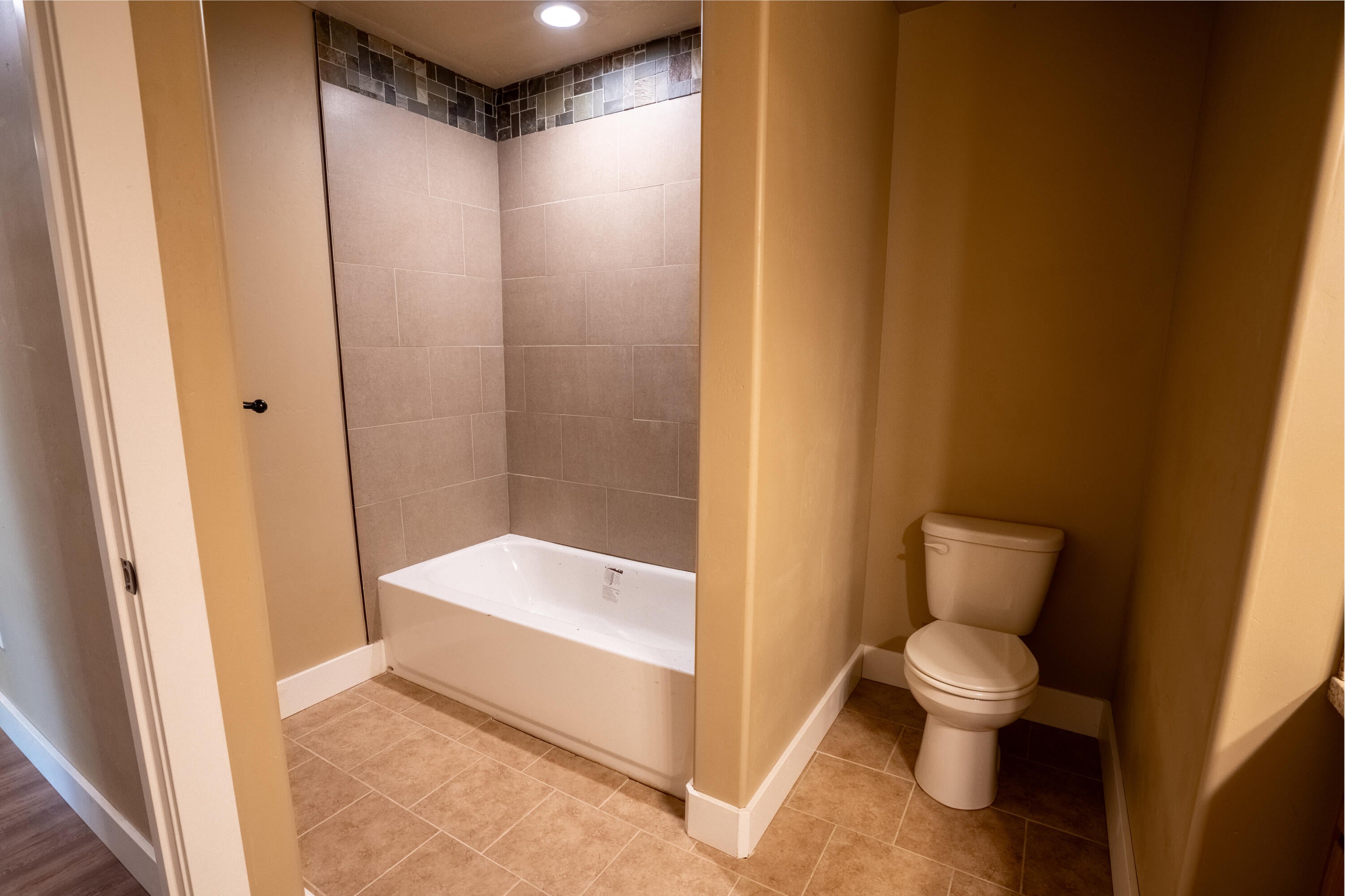 1354 Ellison Loop Merlin, OR 97532 - Photo 19 of 25 DSC02300-HDR