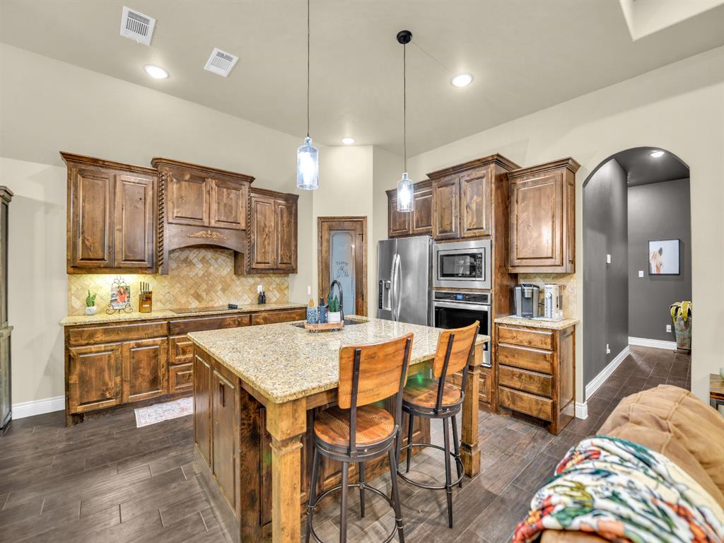 156 Cottongame Road Weatherford, TX 76088 - Photo 14 of 32