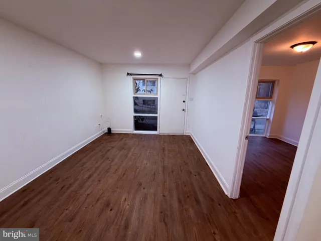 $1,500 | 4339 Americana Drive, Unit 4339, Annandale, VA 22003