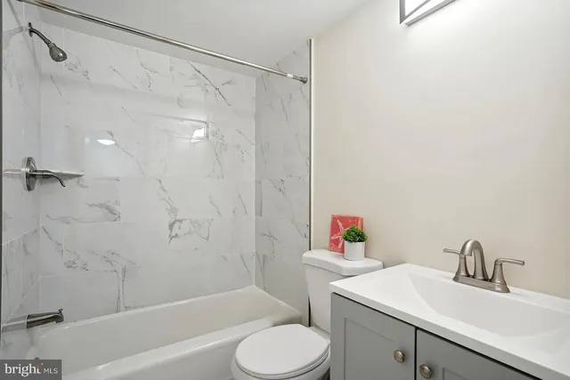 $1,500 | 4339 Americana Drive, Unit 4339, Annandale, VA 22003