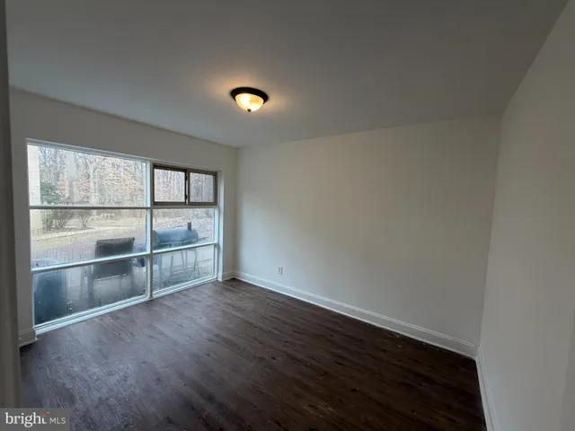 $1,500 | 4339 Americana Drive, Unit 4339, Annandale, VA 22003