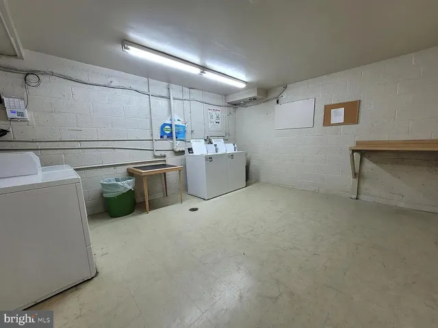 $1,500 | 4339 Americana Drive, Unit 4339, Annandale, VA 22003