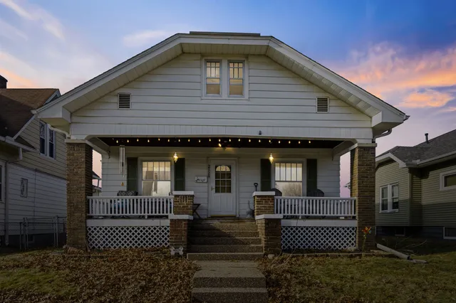 $169,900 | 2128 North Sturdevant Street, Davenport, IA 52804