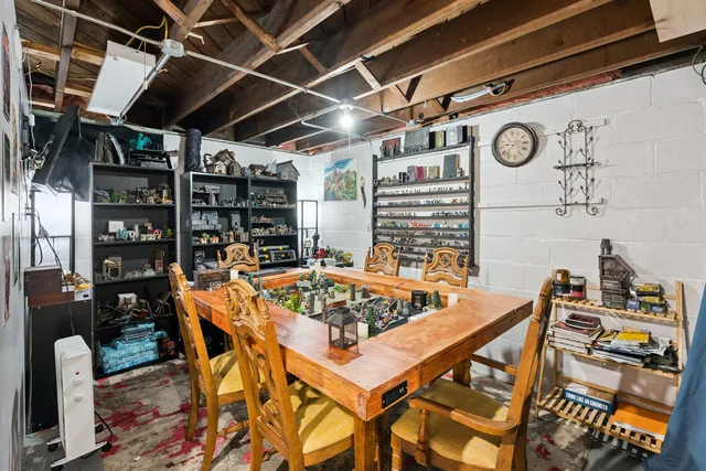 $169,900 | 2128 North Sturdevant Street, Davenport, IA 52804