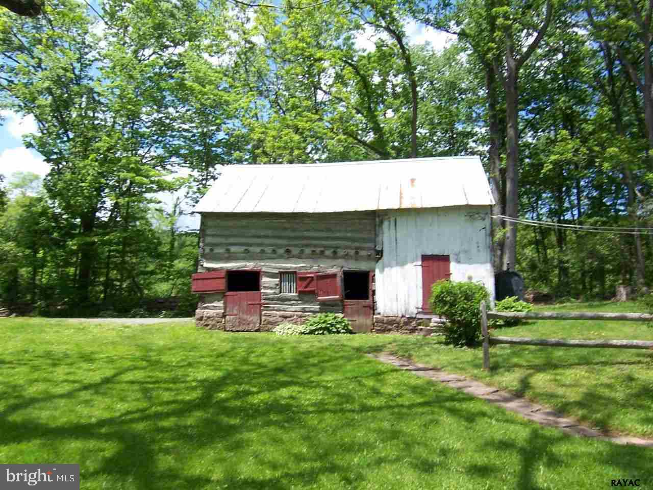 135 Butter Road York, PA 17404 - Photo 5 of 28