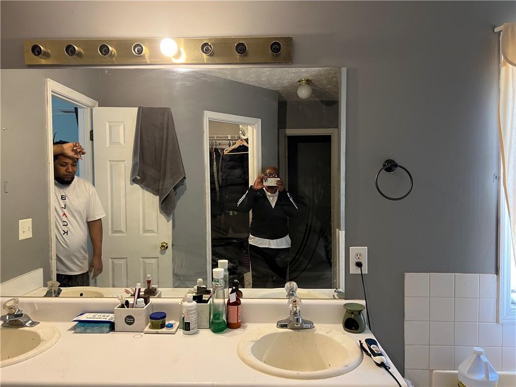 232 Rockingham Drive Loganville, GA 30052 - Photo 18 of 22