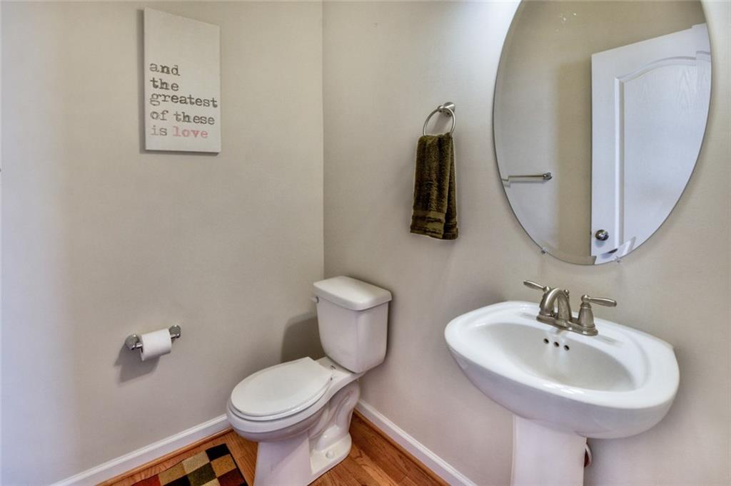 1 Truman Circle McKees Rocks, PA 15136 - Photo 22 of 25 Powder room on the main floor