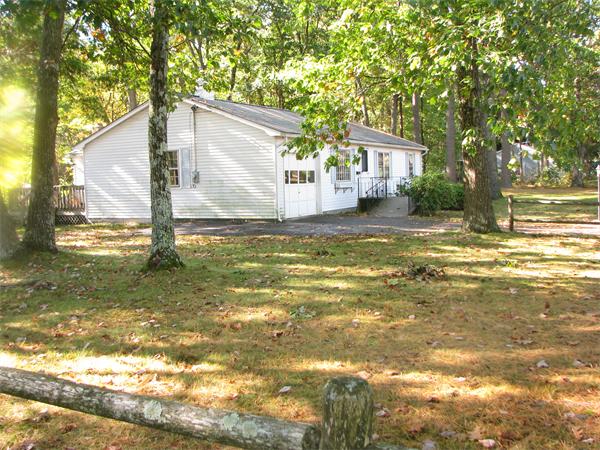 75 Horse Pond Road Shirley, MA 01464 - Photo 4 of 6 Gallery Image 4
